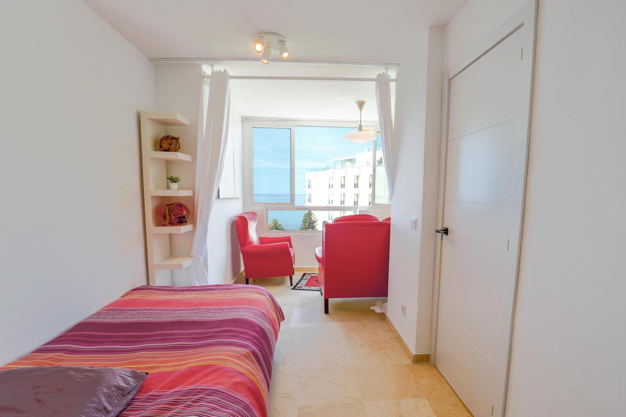 Marbella Centre Beachfront & Pool Esterno foto